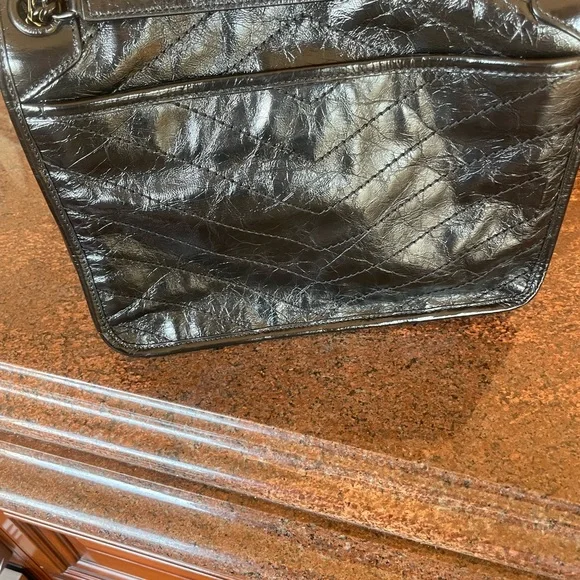 NWT. YSL Saint Laurent medium Niki bag. Black. - Picture 16 of 16